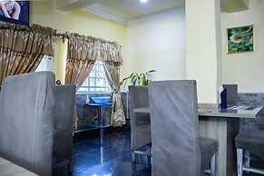 Dalice Hotel and Suites