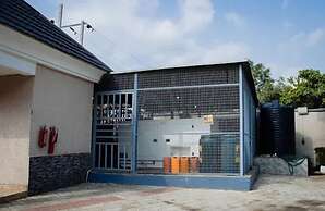 Dalice Hotel and Suites