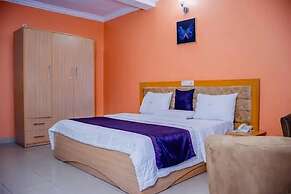 Dalice Hotel and Suites
