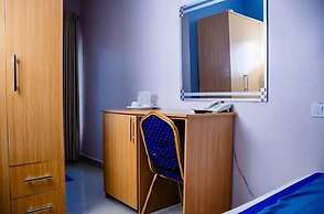 Dalice Hotel and Suites
