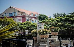 Dalice Hotel and Suites