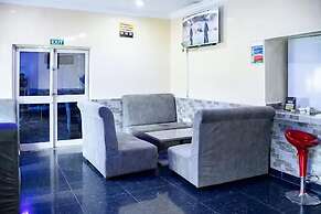 Dalice Hotel and Suites