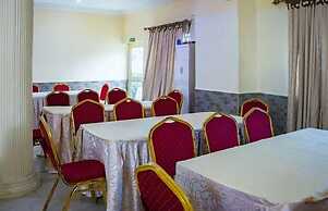 Dalice Hotel and Suites
