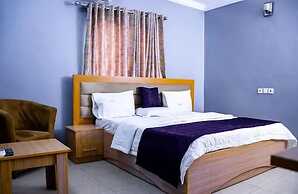 Dalice Hotel and Suites