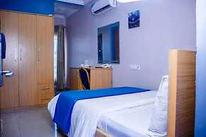 Dalice Hotel and Suites