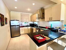Island Time El Sol - by Zenbreak