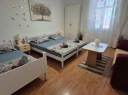 Apartment Bijonda Near Arena Pula
