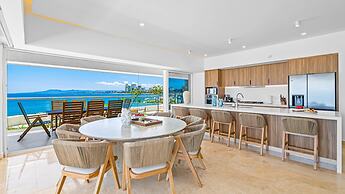 3BR with Private Pool on the Ocean
