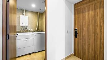 3BR with Private Pool on the Ocean