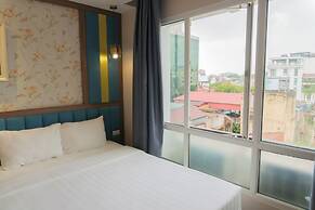 Sky Charm Hanoi Hotel and Spa