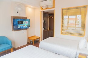 Sky Charm Hanoi Hotel and Spa