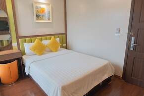 Sky Charm Hanoi Hotel and Spa