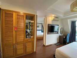 Sky Charm Hanoi Hotel and Spa
