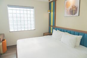 Sky Charm Hanoi Hotel and Spa