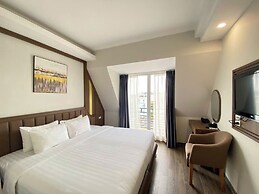 Sky Charm Hanoi Hotel and Spa