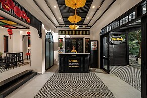 Old Town Hotel