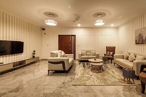 Amber Apartment 103 by Stayjade
