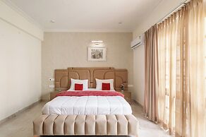 Amber Apartment 103 by Stayjade