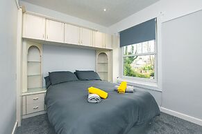 Cosy & Central 2Bd Apartment Milngavie, Glasgow
