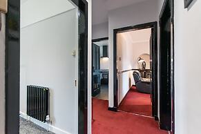 Cosy & Central 2Bd Apartment Milngavie, Glasgow