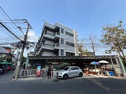 SRINN House Bangkok