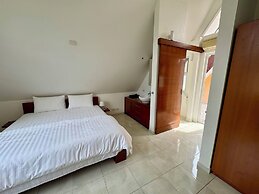 Siam Royal View Beachfront Villa by PSR