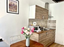 RESIDENCE DES HALLES - APPARTHOTEL