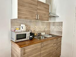 RESIDENCE DES HALLES - APPARTHOTEL