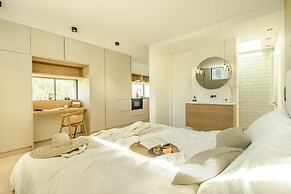 oceanHUTS Adults Only