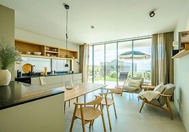 oceanHUTS Adults Only