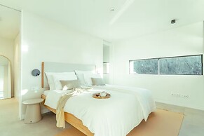 oceanHUTS Adults Only