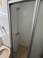 2-Rent Group Hostel Rooms AUB162