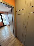 2-Rent Group Hostel Rooms AUB162