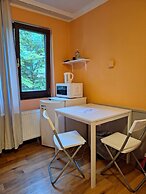 2-Rent Group Hostel Rooms AUB162