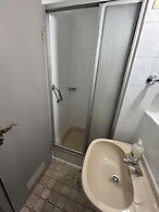 2-Rent Group Hostel Rooms AUB162