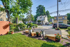Walkable Neighborhood: Updated Morton Home!