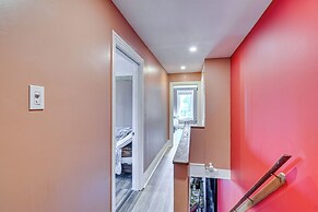 Walkable Neighborhood: Updated Morton Home!