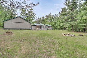 16 Mi to Clear Lake State Park: Secluded Cabin