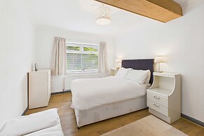 Host Stay Look Flat