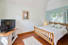 Host Stay The Lodge
