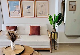 w Elegant 1BR in Crespo