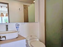 w Elegant 1BR in Crespo