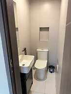 1 bedroom Modern Stay Accra