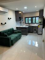 1 bedroom Modern Stay Accra