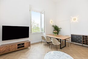 Mellini View Apartment