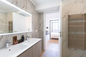 Mellini View Apartment