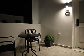 Santozen Suites