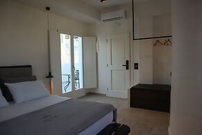 Santozen Suites
