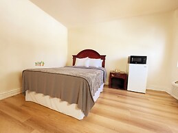 Idlewood Inn