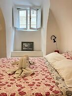 Palazzo Massimo Enchanting Apartment